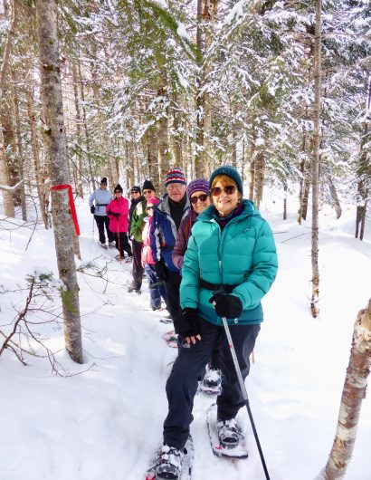 Group snowshoe outing